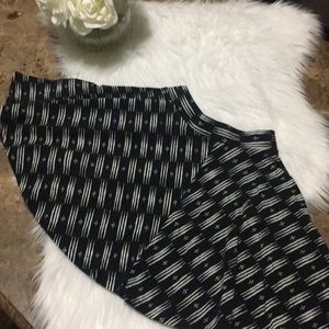 Skater Skirt * Circle Skirt * Medium * Black White‎